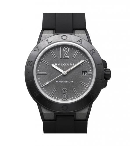 ブルガリ　ディアゴノ　マグネシウム　ウォッチ