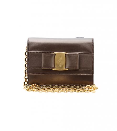 フェラガモ ブロンズ ヴァラ チェーン ショルダーバッグ