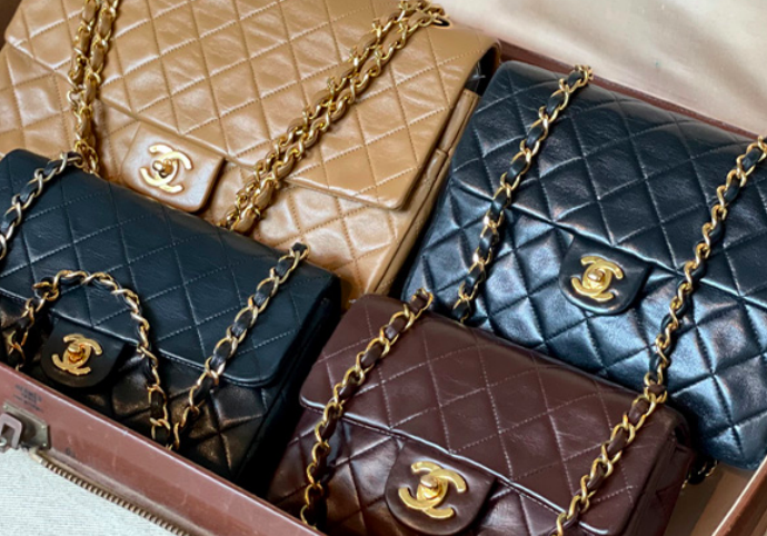 冬の装いに映える、唯一無二のシャネルカラー