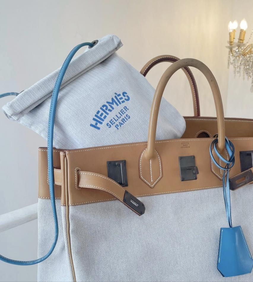 コーディネートを選ばないのに、確実に“格”が上がる