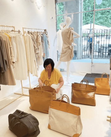 Vintage Parisの商品セレクション風景