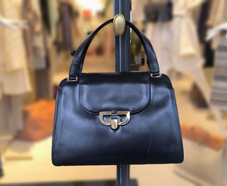 なぜヴィンテージは今、いちばん“ファッション”なのか