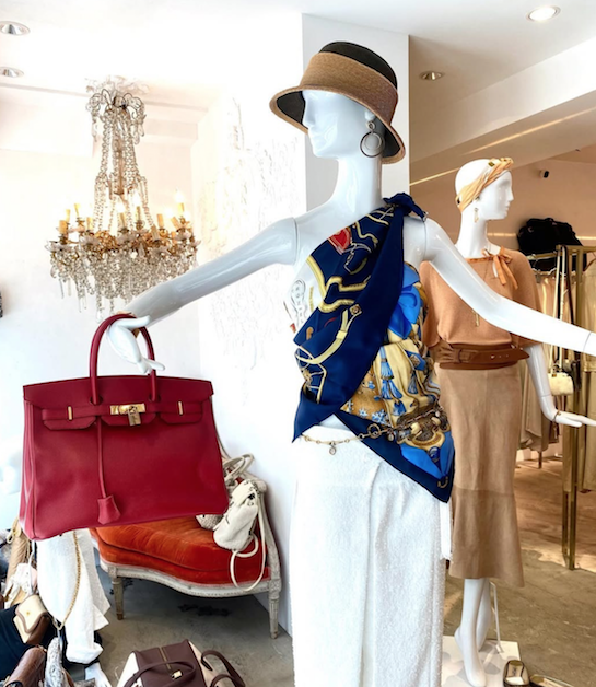 1837年:馬具から始まった歩み