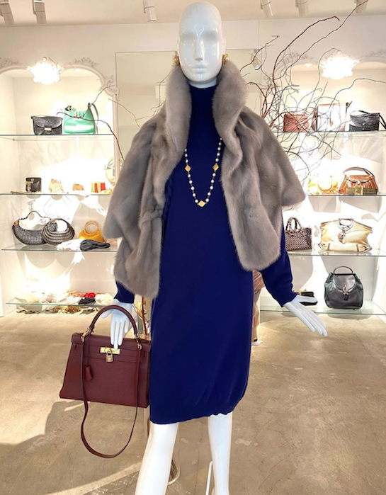 多様な表情を持つエルメス